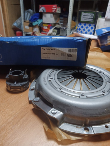 Сцепление ВАЗ 2123 Chevy Niva SACHS 3000951003